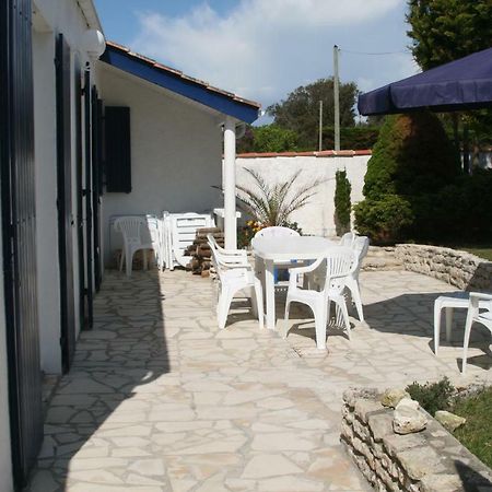 Vila Jeanne Clara Et Nalia Dolus d'Oléron Exteriér fotografie